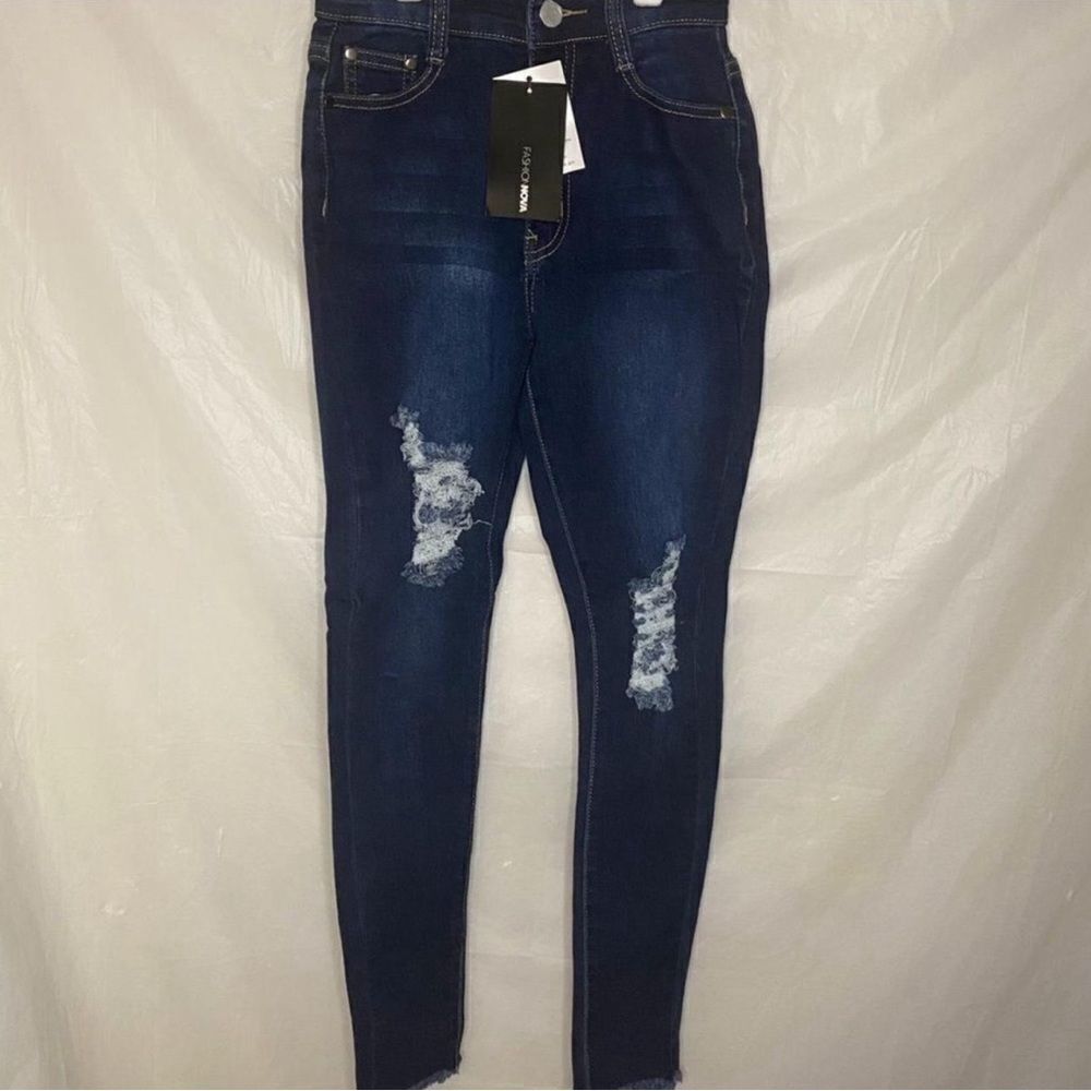 Fashion Nova Dark Wash Distressed Jeans Size 1